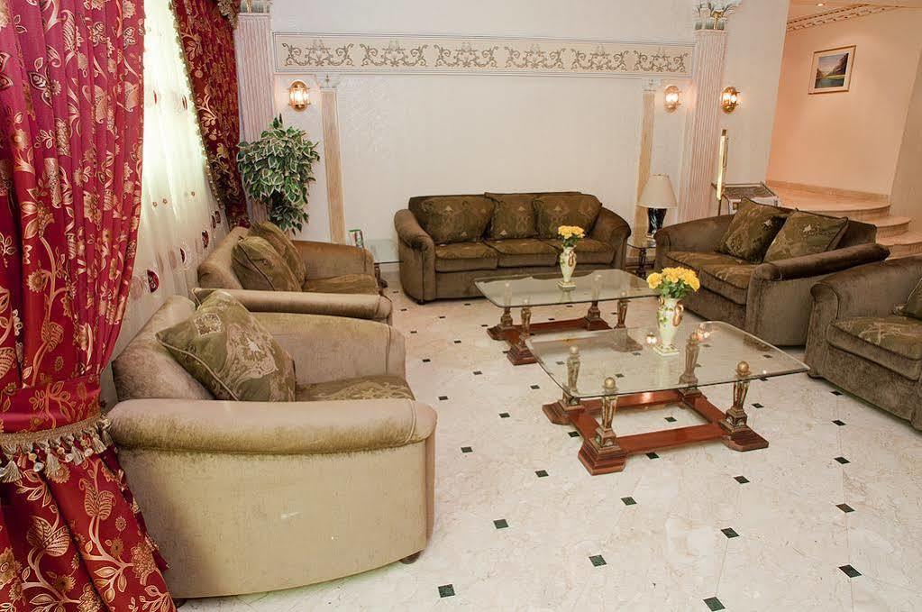 Nuzha Hotel Apartments Маскат Экстерьер фото